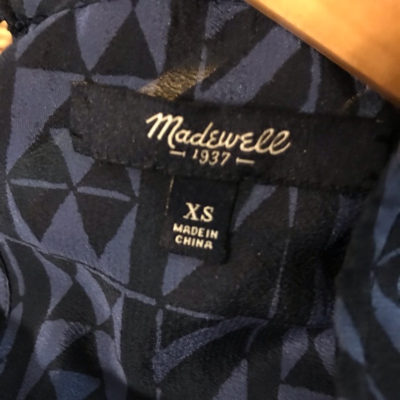 Madewell XS Cute Dark Blue Top, slightly sheer - Picture 4 of 5